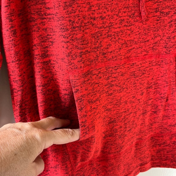 Dressbarn Sz XS Red Sunday Hoodie Pullover Sweater Stretch Kangaroo Pocket - Picture 5 of 8